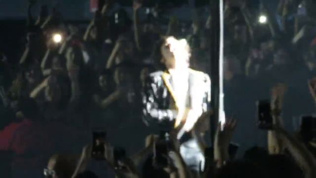Harry Styles ~ Kiwi Kiwi Kiwi смотреть онлайн