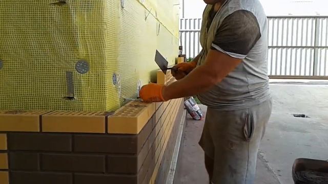 как выложить угол из кирпича смотреть онлайн