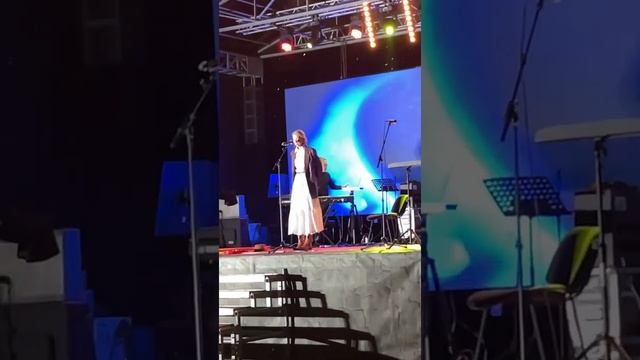 Варвара Визбор, Джаз у старой крепости, 16.07.2022 смотреть онлайн