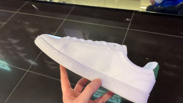 Lacoste Carnaby Pro Shoes смотреть онлайн