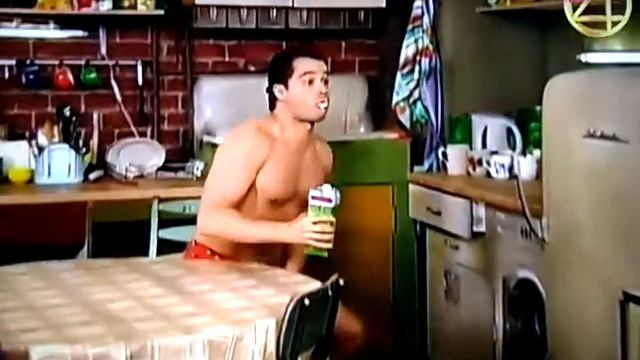 Эдуард Кузьмин сел на собаку смотреть онлайн