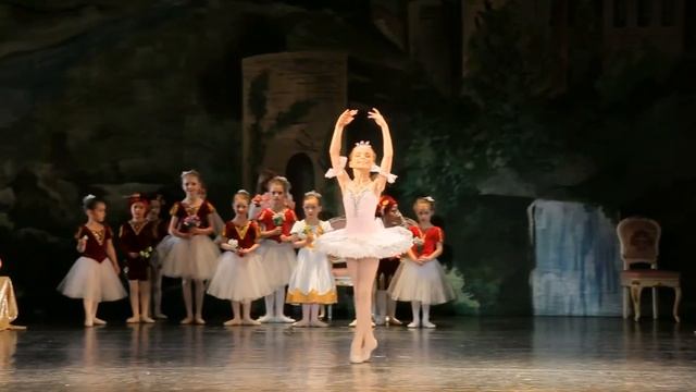 Николайчик Ульяна-Спящая красавица(1) смотреть онлайн