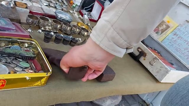 Антикварная барахолка в Белгороде. Показываю, что продают и за сколько отдают смотреть онлайн