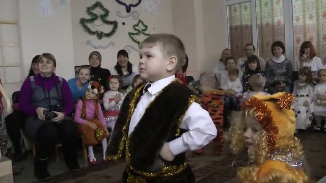 Пацан узнал Деда Мороза смотреть онлайн