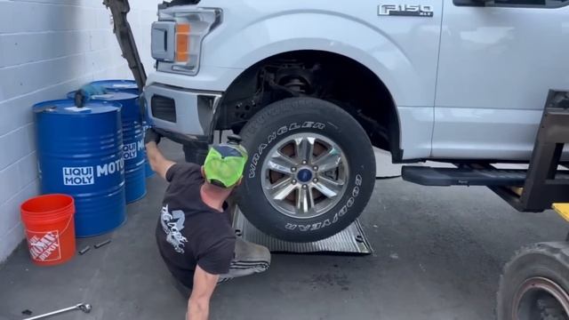 Процесс восстановления утопленника #fordf150 .Замена двигателя ,что дальше?На что обращать внимание