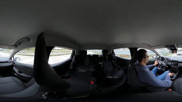 Renault Clio V 360° Experience VR смотреть онлайн