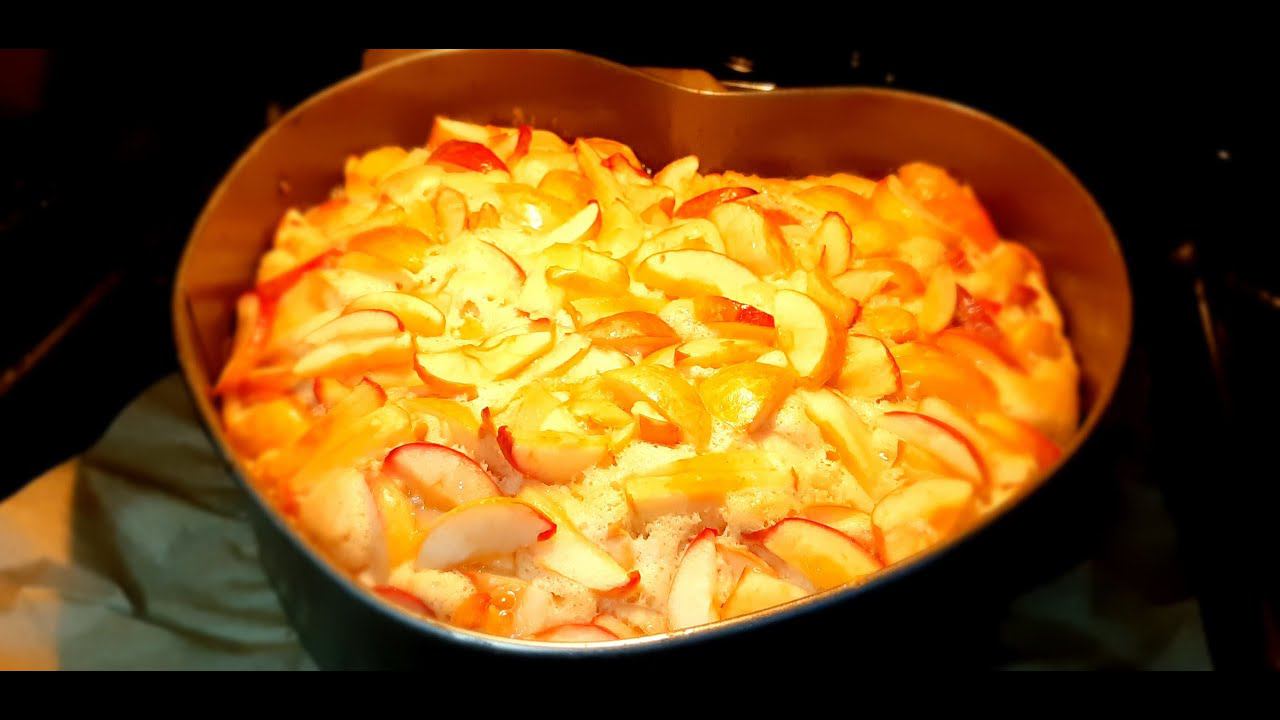 Пышная шарлотка. Ароматный яблочный пирог! смотреть онлайн