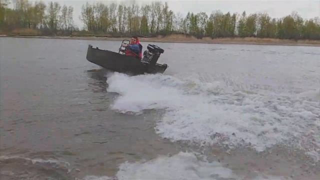 Тестовые испытания мотора-болотохода 15 л.с. смотреть онлайн