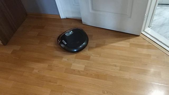 Iclebo Плохо пылесосит после ремонта(3) смотреть онлайн