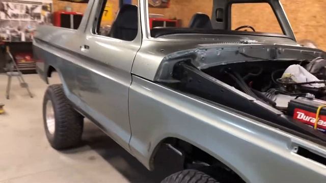 1978 Ford Bronco Custom смотреть онлайн