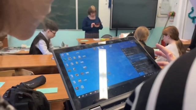 предновогодний влог❄️☃️дискотека//тайный санта//подарки🎁 смотреть онлайн