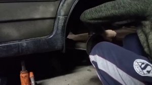 ВАЗ 2114, ЭиР. Замена заднего тормозного цилиндра.