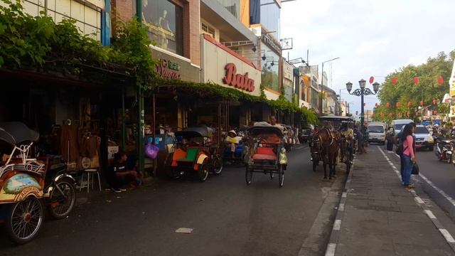 ИНДОНЕЗИЯ  ОСТРОВ ЯВА. ЗАЧЕМ СЮДА ЕДУТ ТУРИСТЫ? Отдых в Джокьякарте влог