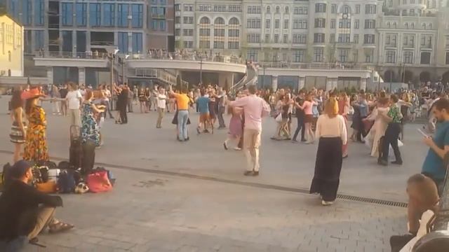 25.06 киев. вальс на почтовой смотреть онлайн