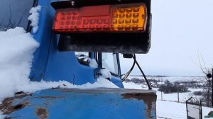 Мтз 80  малая кабина замена стопов поворотов благодаря подписчику.  Нужен совет по фарам.