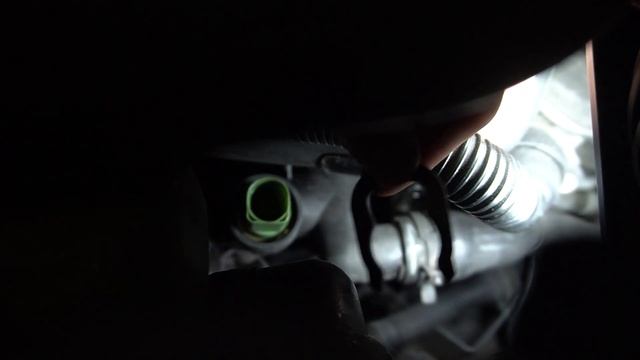 AUDI A3 8L KÜHLMITTELTEMPERATURSENSOR WECHSELN TUTORIAL / ANLEITUNG смотреть онлайн