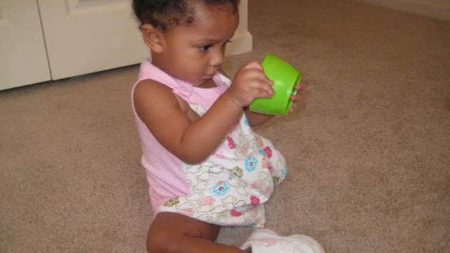 Kelly Sullivan - Shoes (Starring Jasmine) смотреть онлайн