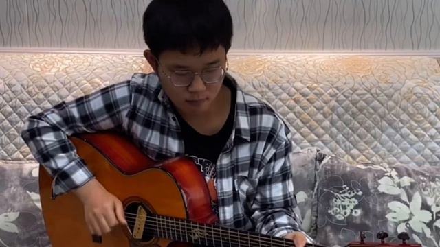 Hotel California by Chinese guitar player Liu Jia Zhuo смотреть онлайн