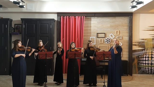 П. Мориа "Менуэт", Народный инструментальный ансамбль "Любимые мелодии", г.Невинномысск (репетиция смотреть онлайн