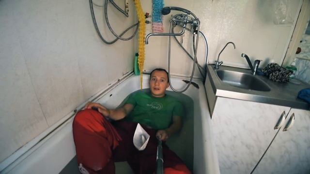 Работа официантом/кой в Ресторане. Стоит ли там работать или нет смотреть онлайн