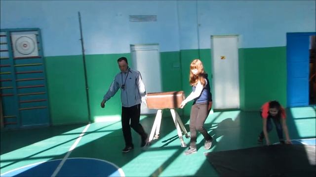 ..Физкультура 9- го класса. Я хочу летать.. смотреть онлайн