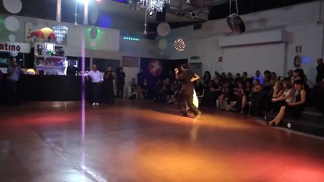 la colejala milonga con Nora Witanosky Juan Carlos Martinez 11 /11/2012 . смотреть онлайн