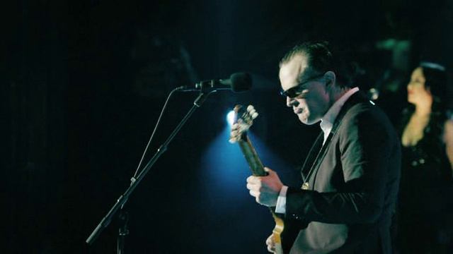 Joe Bonamassa - Live at the Greek Theatre (2016) смотреть онлайн