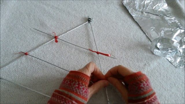 Рамка для украшений и маленький букетик смотреть онлайн