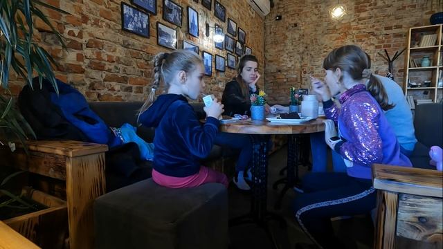Прогулка в кафе г. Ляховичи октябрь 2022 смотреть онлайн