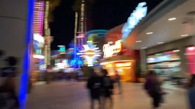 Хэллоуин в Universal Studios (reupload) смотреть онлайн
