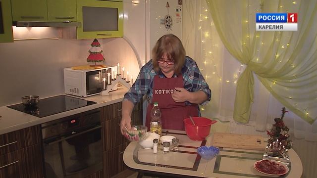 Kotikokki. Marjukiiseli da Rozančiekat смотреть онлайн