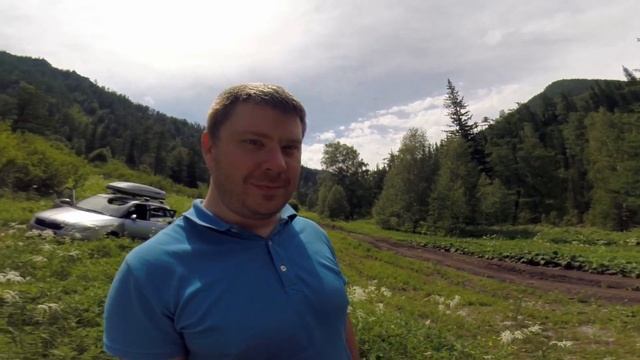 Сплав по Кумиру или Как вваливать боком на катамаране [Rafting on Kumir river. Altai Mountain] смотреть онлайн
