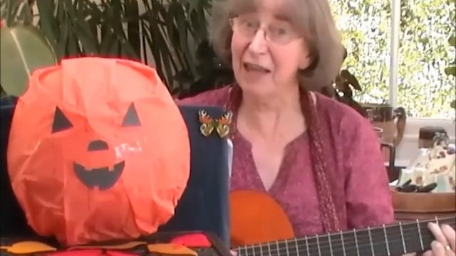 Pumpkin, Pumpkin, Round And Fat - A Simple Circle Game For Halloween
