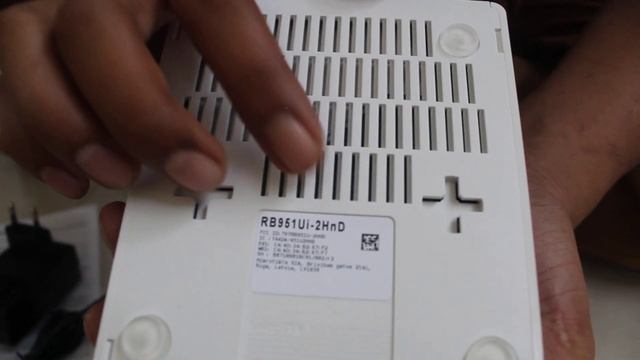 Unboxing Dan Riview Router Mikrotik 951UI 2ND смотреть онлайн