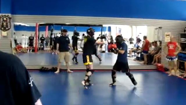 Phillip Muay Thai match round 3/3 смотреть онлайн