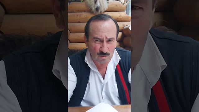 Чегемские водопады / Кафе "У Курмана" / Стихотворение Кайсына Кулиева читает Курман ТОХАЕВ / КБР смотреть онлайн