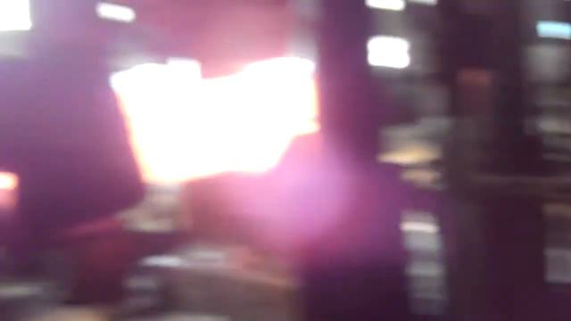 ЮУМЗ - ОРСК . Кузнецы - Blacksmiths. Сегодня не жарко. VID 022336. смотреть онлайн