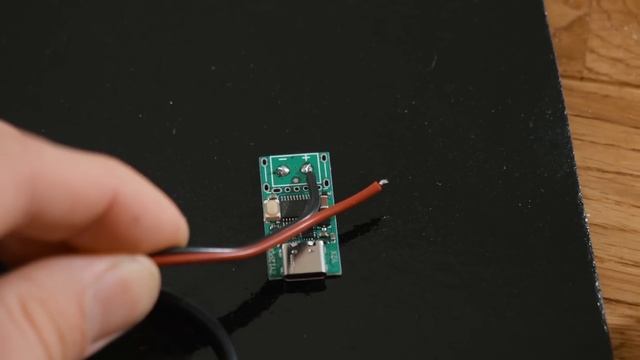 DIY Smart Mirror (that doesn't steam up!) смотреть онлайн