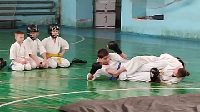 Показательные каратэ юных защитников Отечества смотреть онлайн