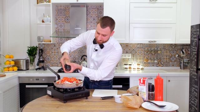 ГУЛЯШ В ХЛЕБНОЙ ТАРЕЛКЕ ☆ Новогодний стол ПО-ЧЕШСКИ смотреть онлайн