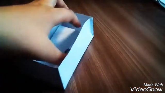 Распаковка бумажного IPhone 4s. смотреть онлайн