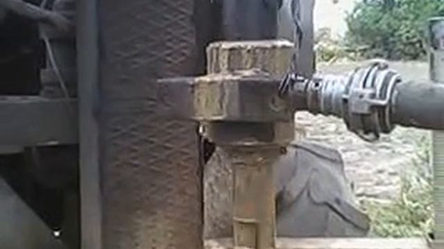 Процесс бурения на воду в известняке смотреть онлайн