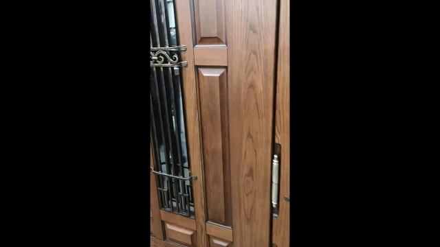 Парадная входная дверь в особняк или элитный коттедж смотреть онлайн