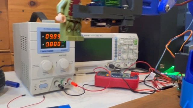 Controlling a 3D printed robot arm with Chat GPT 4! смотреть онлайн