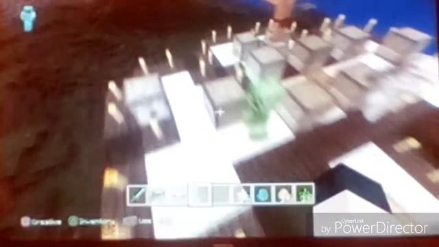 Minigame 17: sticks and stones break my bones смотреть онлайн