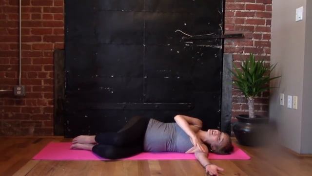 The Perfect Pregnancy Workout - Prenatal Exercises for Stretching смотреть онлайн