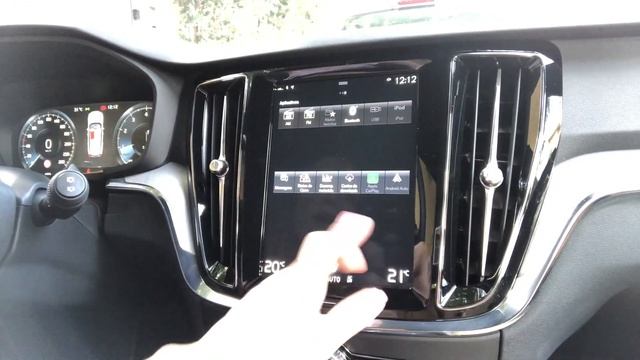 Avaliei o novo Volvo V60 T5 Momentum 2019 | Michelle J смотреть онлайн