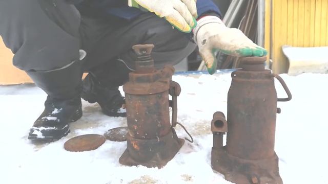 Как поднять брусовой дом домкратом своими руками часть 1 #частныйдом #домвдеревне #жизньвдеревне смотреть онлайн