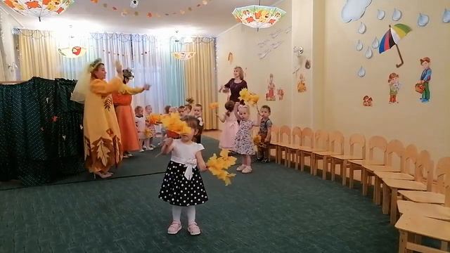 Утренник Осень смотреть онлайн
