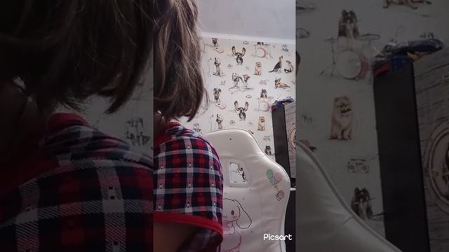 Делаю синий макияж. Сколько лет мне дадите. смотреть онлайн
